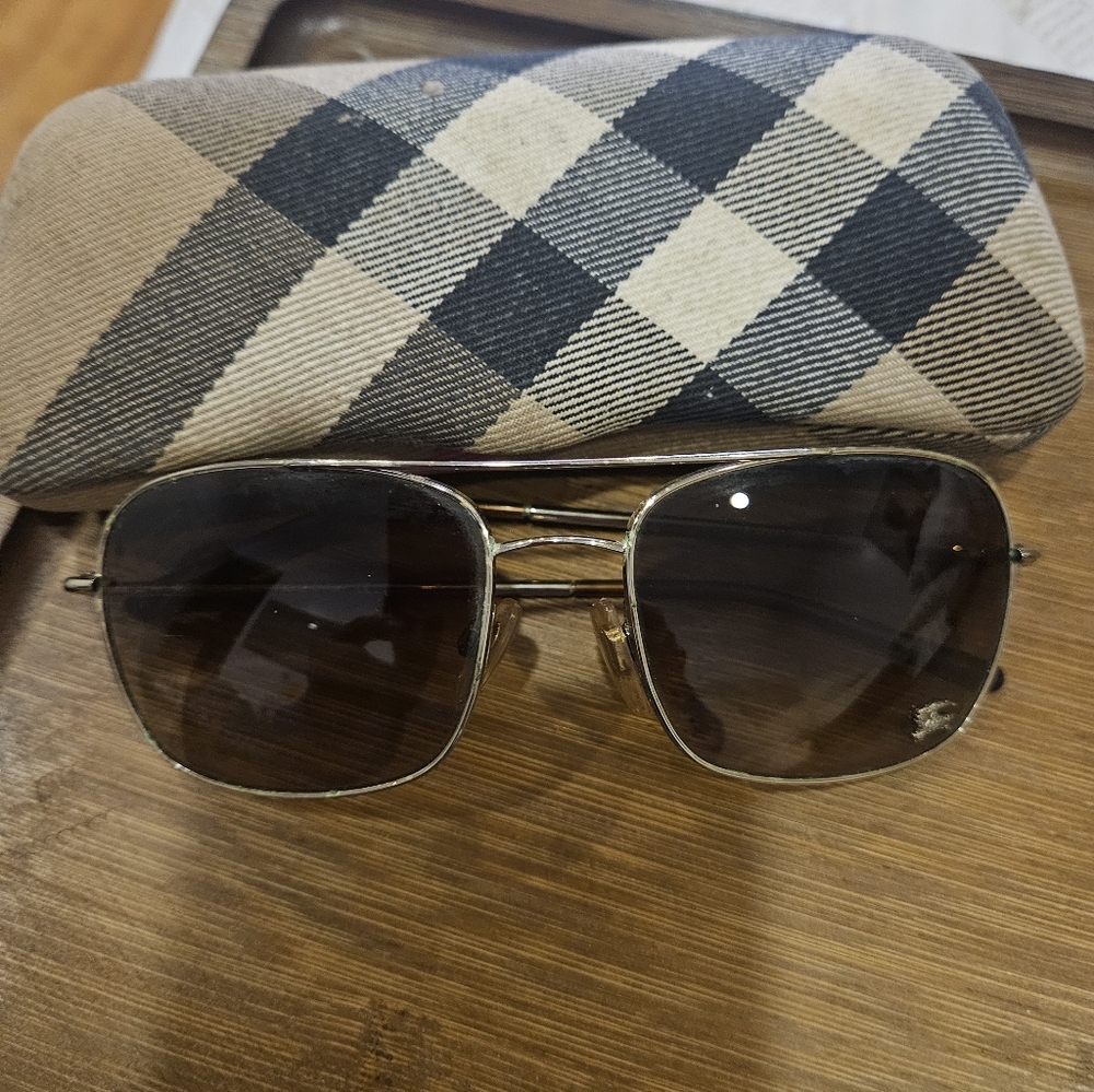 Burberry Gold and Black Sunglasses